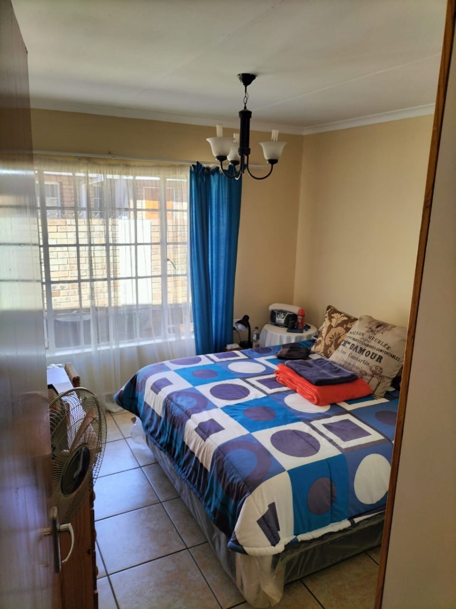 3 Bedroom Property for Sale in Miederpark North West